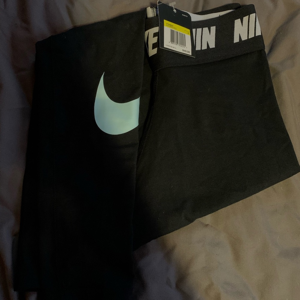 Nike leggings